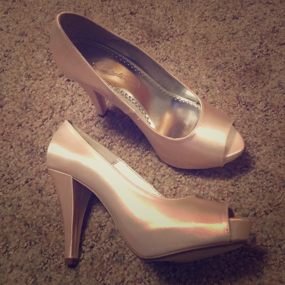 David’s Bridal Blush Peep-Toe Heels